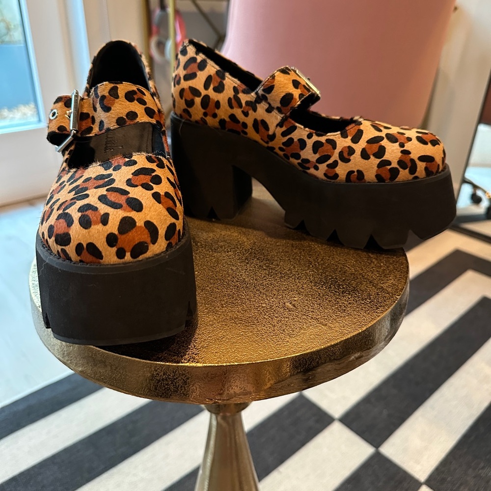 Charla Tedrick Platform Mary Jane size 7